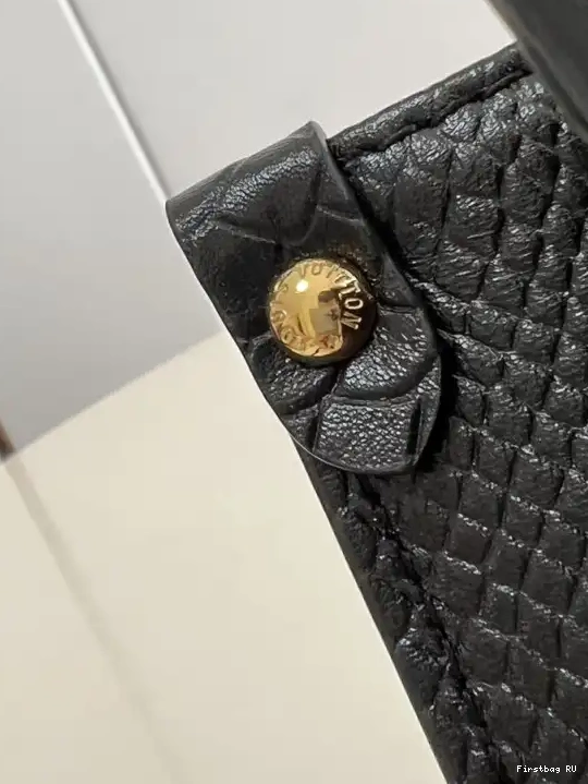 First bag ru PM VUITTON ONTHEGO LOUIS 0628